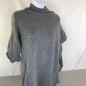 Woman's Fashion Sweater size L